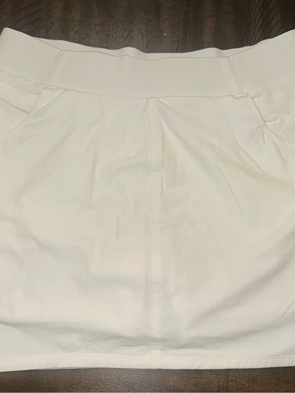 White Stretch columbia Skirt with Smooth Waistband